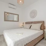Naxian Wave Seaside Βίλα